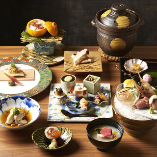 ご予算に合わせてお楽しみいただける懐石コース