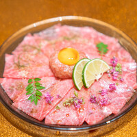 銀座 ちかみつ 並木通り - 鹿児島産ヒレの刺しとユッケ