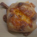 プチ・ポンレヴェック - レッドチェダーチーズのパヴェ