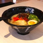 武虎 - 背脂豚骨ラーメン