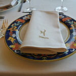 フレンチレストラン ミクニ サッポロ - ２０２２年１０月２３日のテーブルセット