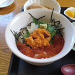 鮨むなかた - うにイクラ丼（税込1650円）