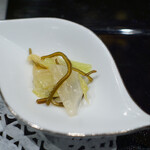 トゥ・ラ・ジョア イズム - 