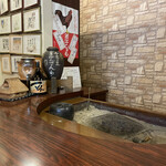 ごきげんさん - 入り口入ってすぐのカウンター席　ここは使ってないみたい