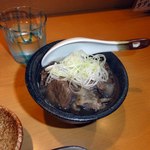 焼酎と手しごと料理の店　まさや - 塩味の牛すじ煮込み　よく煮込まれている　あっさり