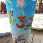 ケープコッド・クックオフ - （2013/4月）ドリンク紙コップはランド30周年柄で可愛かった