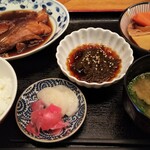 蕾 - 金目鯛の煮付け定食