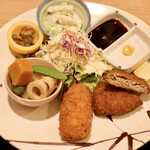 うたげや 萬蔵 - カニクリームコロッケと金華豚のメンチカツ