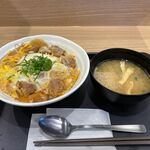 松屋 - 親子丼（500円）