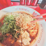 名古屋辛麺 鯱輪 - 中華麺