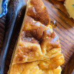 季より - 「鍋焼き玉子」♫ 鍋で焼いた甘〜い玉子です(๑˃̵ᴗ˂̵)