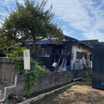 季より - 一般の古い一軒家です(^◇^;)