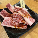 幸せの焼肉食べ放題 かみむら牧場 - 