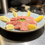 Tamaniha Yakiniku Maruhi - 