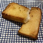 MID TREE プレナ幕張店 - 青トースト