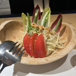 マンゴツリー東京 - グリーンパパイヤのスパイシーサラダ。これがうまい！