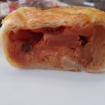 万平ホテル ショップ - (2022/10 訪問)果肉感あるリンゴがたっぷり。リンゴの風味が染みたクラムも激ウマです。