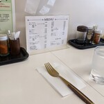 みつい食堂 - 2022/10  店舗内観(カウンター席)