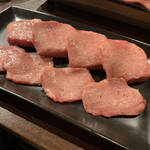 焼肉ホルモン 新井屋 - 