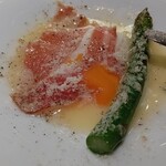 アルバロンガ - アスパラと生ハムなんちゃら？ドイツっぽいねw