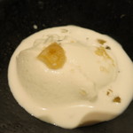 神保町 傳 - 25年5月　デザート　ココナッツミルク、タピオカ、パイナップル