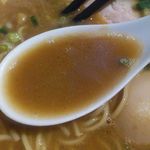 らーめん佳 - 【2013年04月】スープ。
