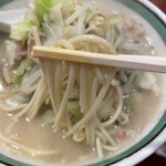 金葉庭 - ちゃんぽんの麺