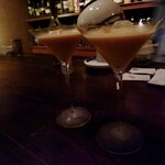 Bar橙 - フルーツカクテル（メロン）でカンパーイ