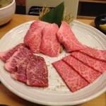 食彩和牛しげ吉 - 幻三点盛