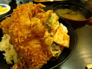 巨大な天丼
