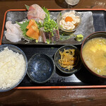 Idaten - 刺身定食