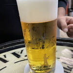 ビールスタンド重富 - 一度つぎ