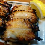 菊乃家本店 - 軽くレモンをかけて