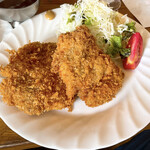 とわいらいと - 【2022年09月】チキンカツ小ライス付＠900円、メインアップ。