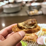 キャトルラパン - 砂ずりのコンフィ オン バゲット