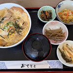 和食処 おふくろ亭 - かつ丼