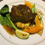 7FUKU - 牛ホホ肉の赤ワインソース