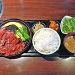 Yakiniku Zaou - ハラミランチ２００（ご飯大盛り）