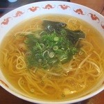 Kawashi - ラーメン４００円和風ラーメンといった感じでかつお出汁の旨さが光る