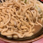 ラーメン二郎 - 麺アップ