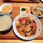 蒲生中華 信 - 田舎煮(揚げ豆腐と春雨)定食