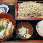 Mochi Duki - カツ丼もり蕎麦セット