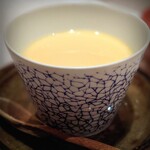 たかおか - 大和蛤出汁の茶碗蒸し。甘みの調味料を入れていないのに、この甘さは何??感動する。