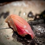 たかおか - シマアジは、ひそかに大大好物。脂が乗ってさえ弾ける食感が醍醐味と思う