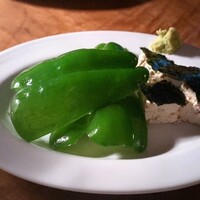 カルネジーオ イースト - 