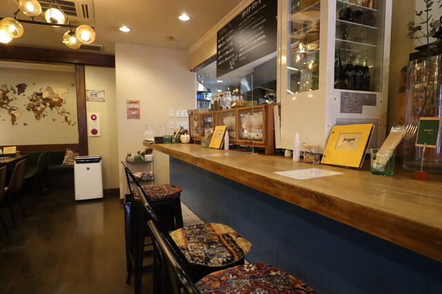 座席 : pagot 山側店(本店) （【旧店名】copoli） - 元町（JR）/カフェ | 食べログ