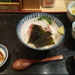 築地もったいない プロジェクト 魚治 - 究極の海鮮丼(1200円)