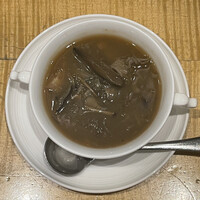 スーツァン・レストラン陳 渋谷店 - 2022.10.27（木）　飲茶ランチ（本日のフカヒレスープ）　3481円（税込）