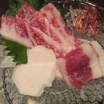 馬桜 - 馬刺し3点盛り