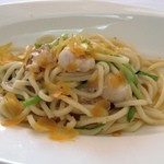 リストランテ・マッサ - 鯛の白子とからすみ、セリのアーリオオーリオをキタッラで